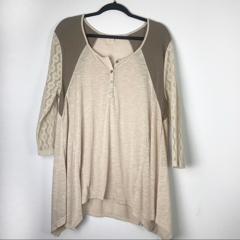 🔴Umgee | Boho style Crochet Sleeve Top